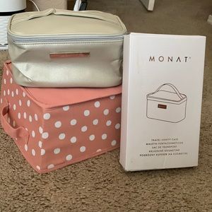 Monat Travel Vanity Case